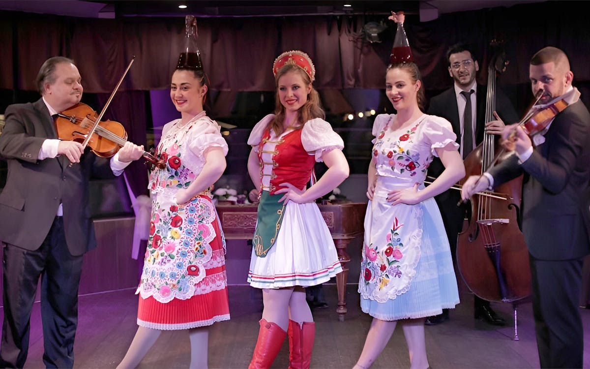 budapest: wine & dine cruise with live music-6 budapest: wine & dine cruise with live music-6