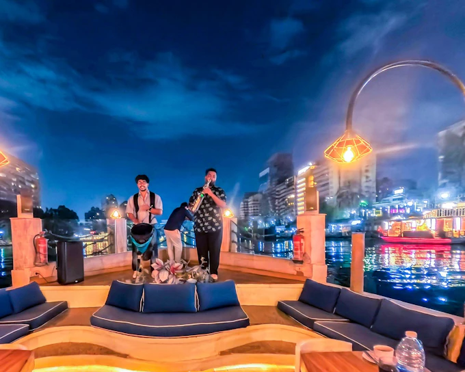 Nile Dahabiya Open Air Cairo Dinner Cruise with Drinks, Live band & DJ