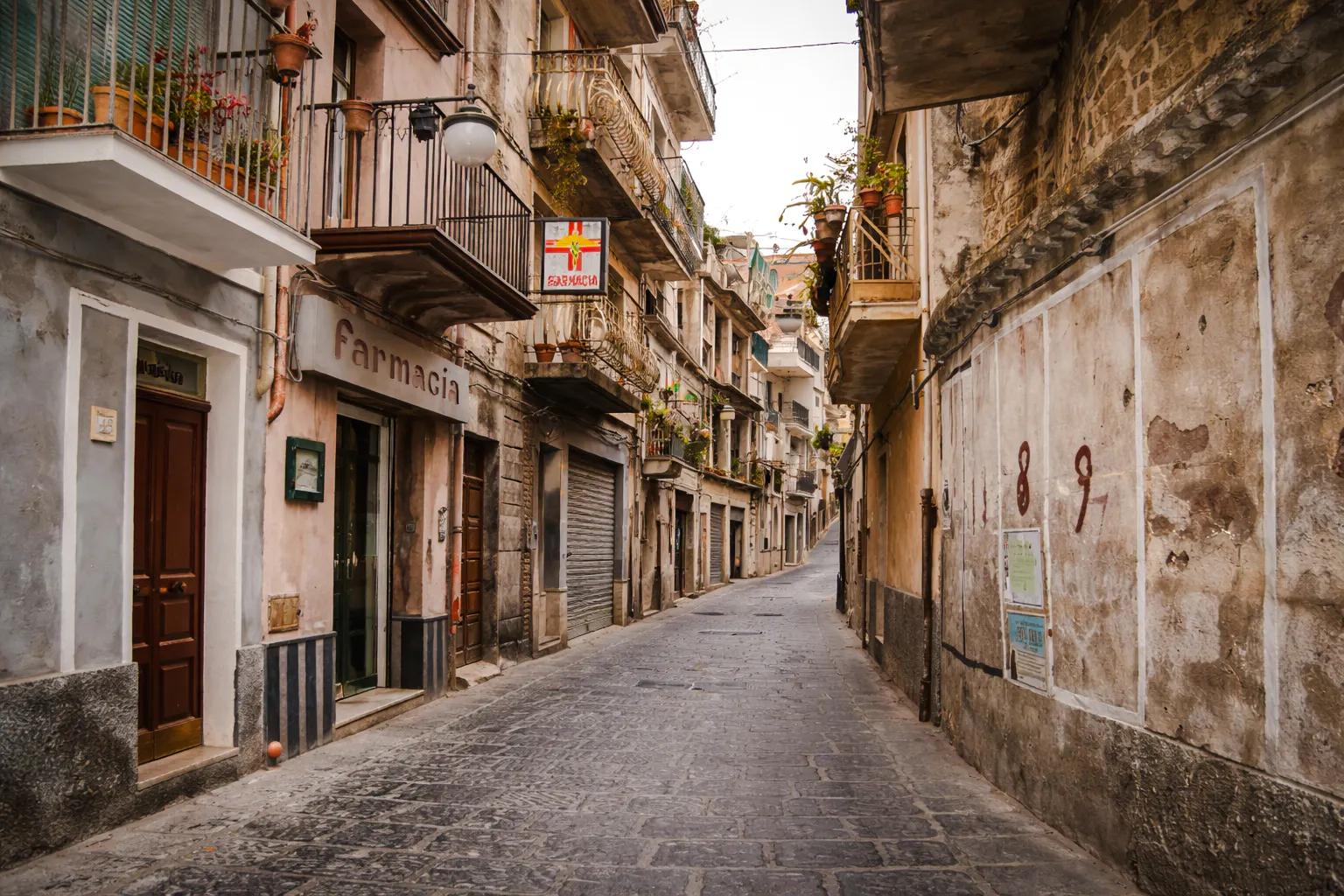 The Godfather Filming Locations Tour with Etna Wine Tasting and Alcantara Gorges Image 6