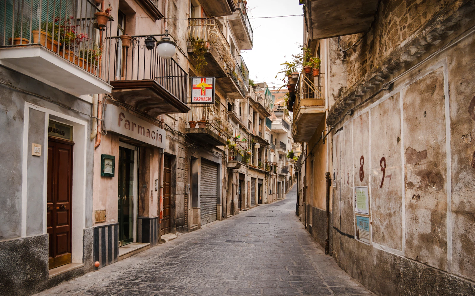 The Godfather Filming Locations Tour with Etna Wine Tasting and Alcantara Gorges Image 6