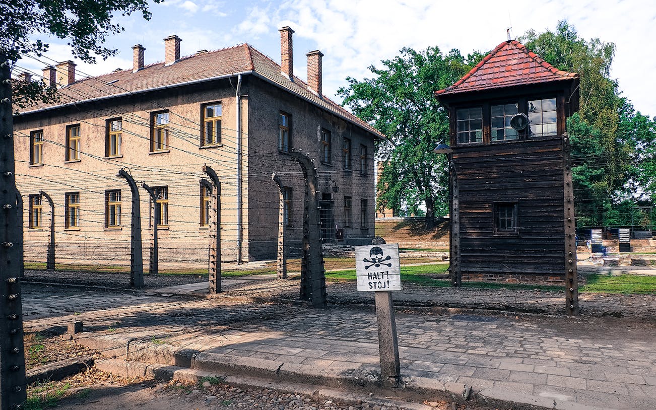 Auschwitz-Birkenau museum during daytime, Krakow
