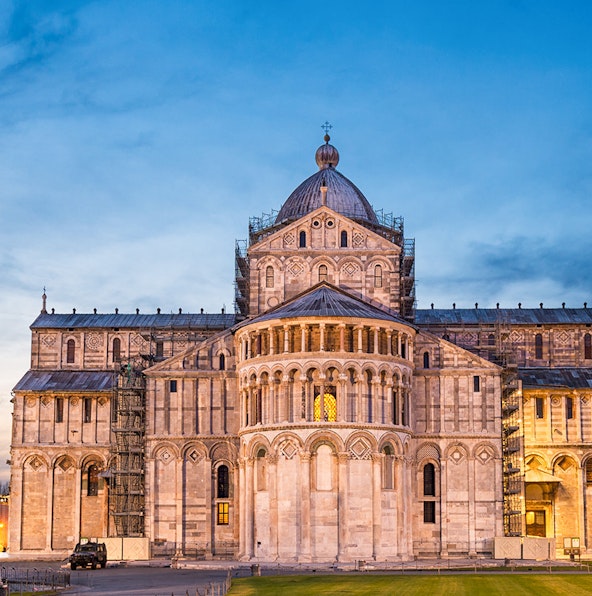 The Leaning Tower of Pisa has been leaning for more than 800 years! Know why