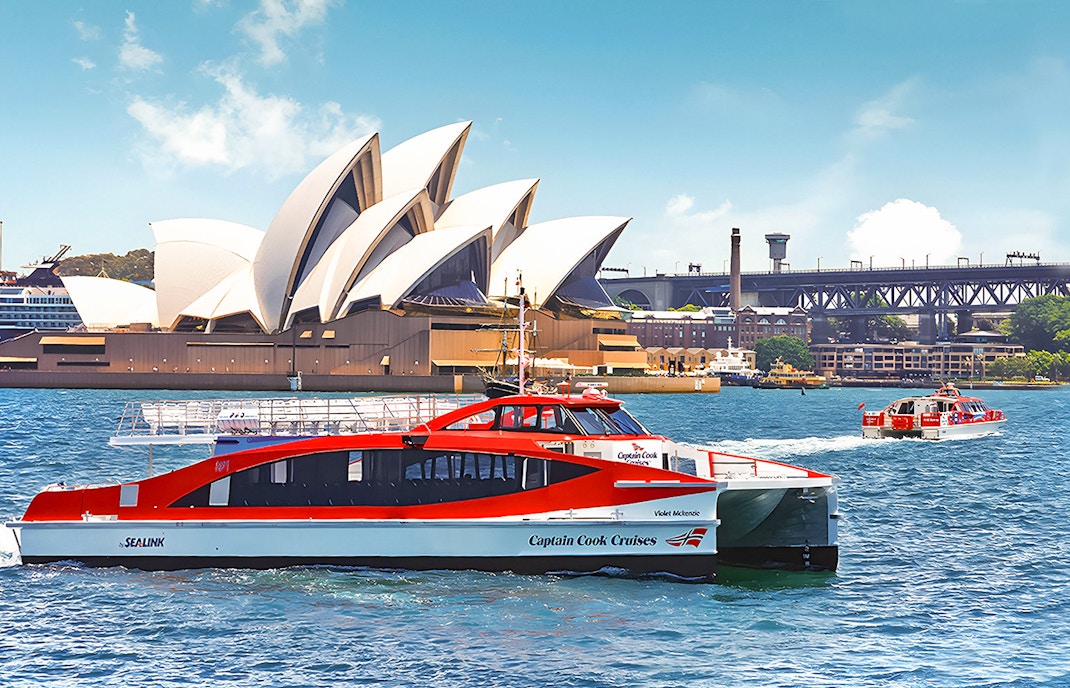 Sydney Harbour Hop-on Hop-off Cruise