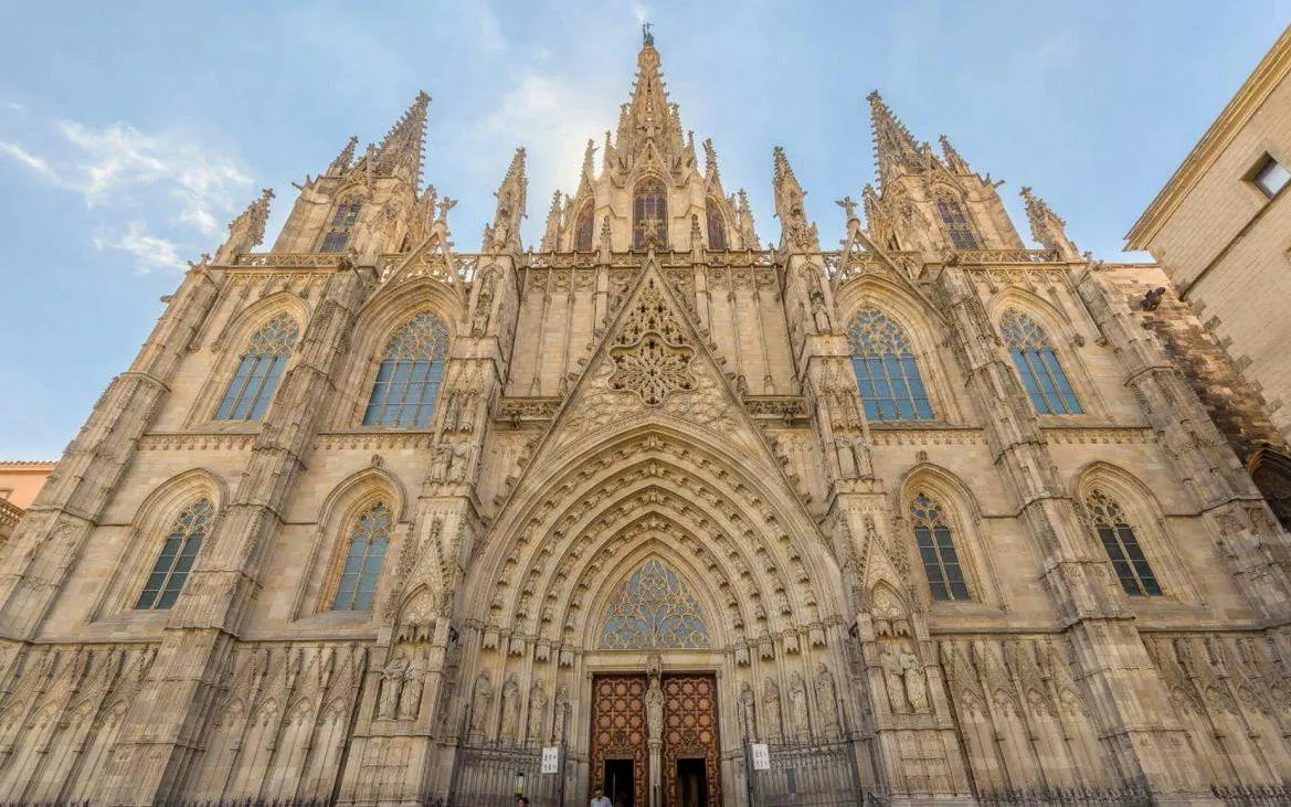 Barcelona Cathedral facade in the Gothic Quarter, part of the walking tour with tapas and drinks.
