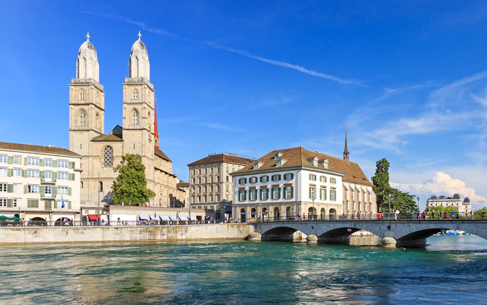 Grossmünster church and Limmat River on Zürich city tour.