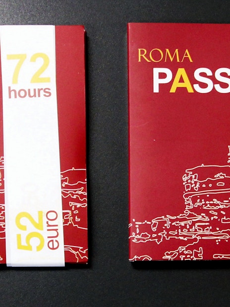 Roma Pass tickets for 72 and 48 hours, featuring prices in euros.