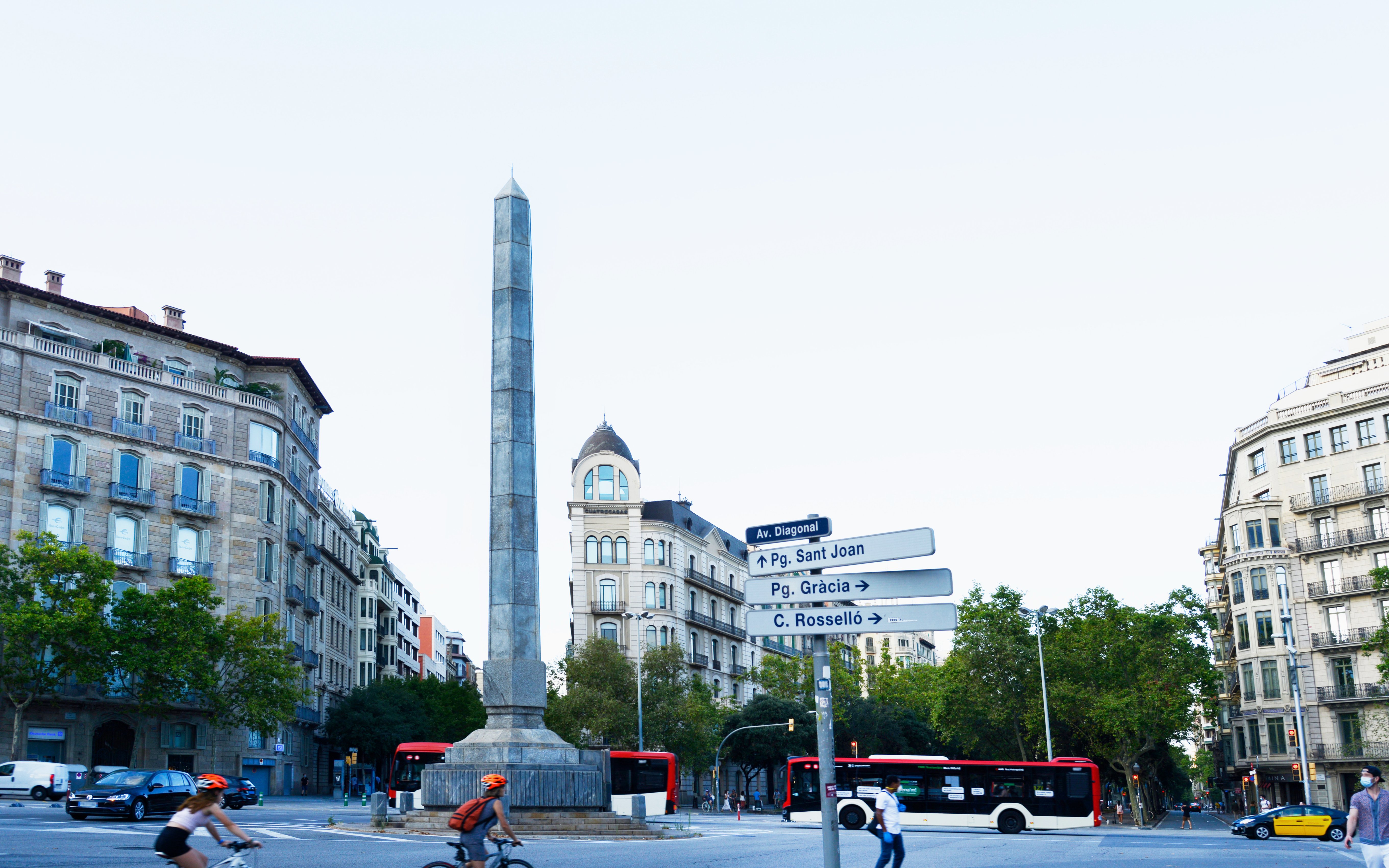 Av. Diagonal, 355, L'Eixample, 08037 Barcelona