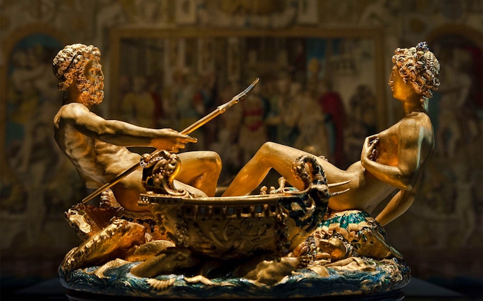 Kunsthistorisches Museum, The Saliera by Benvenuto Cellini, gold sculpture detail.