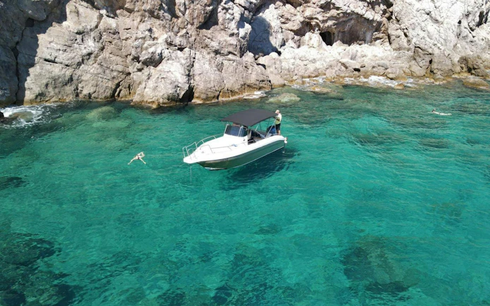 Private Blue Cave & Elafiti Islands Speedboat Tour with Drinks & Snorkeling