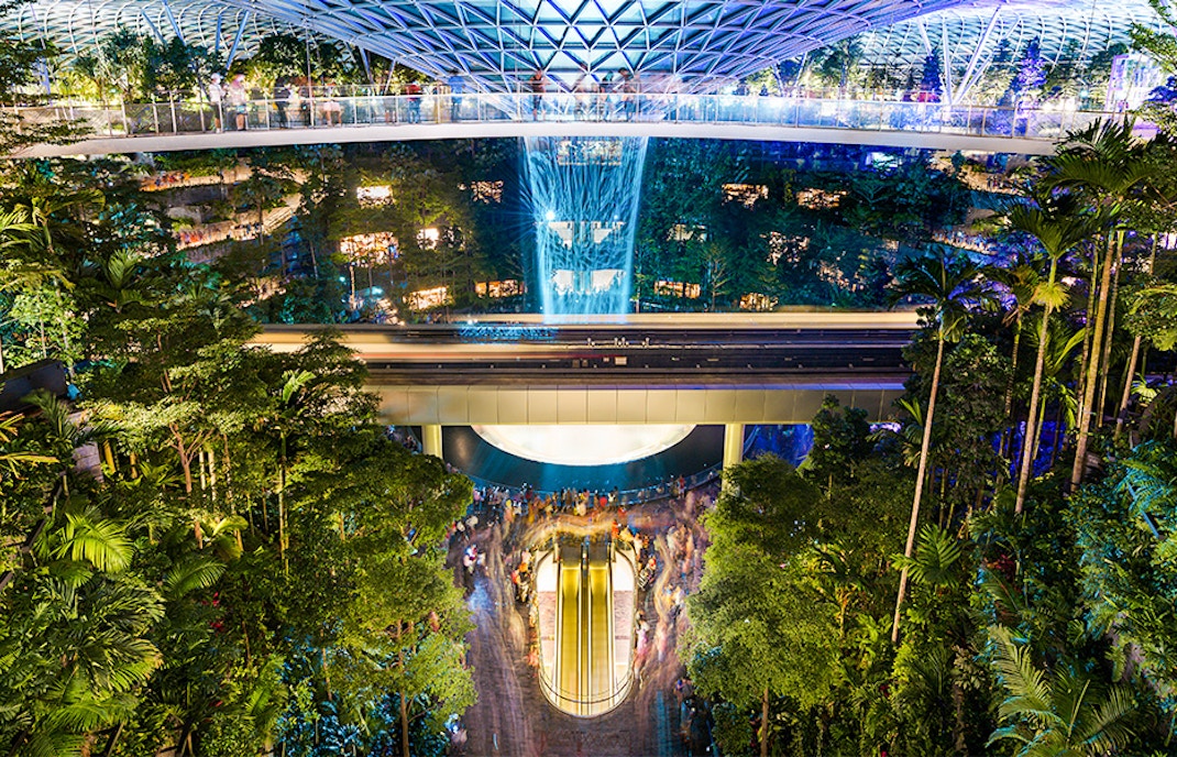Jewel Changi - Discovery Slides