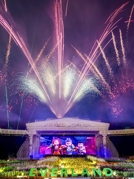 Fireworks display at Everland with K-pop demon hunters theme.