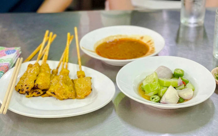 Chiang Mai Michelin Bib Gourmand Food Walking Tour