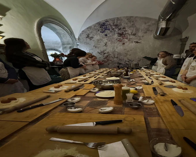 Pasta & Dessert Making Class in Florence: Hands-On Culinary Experience (Product 55935)