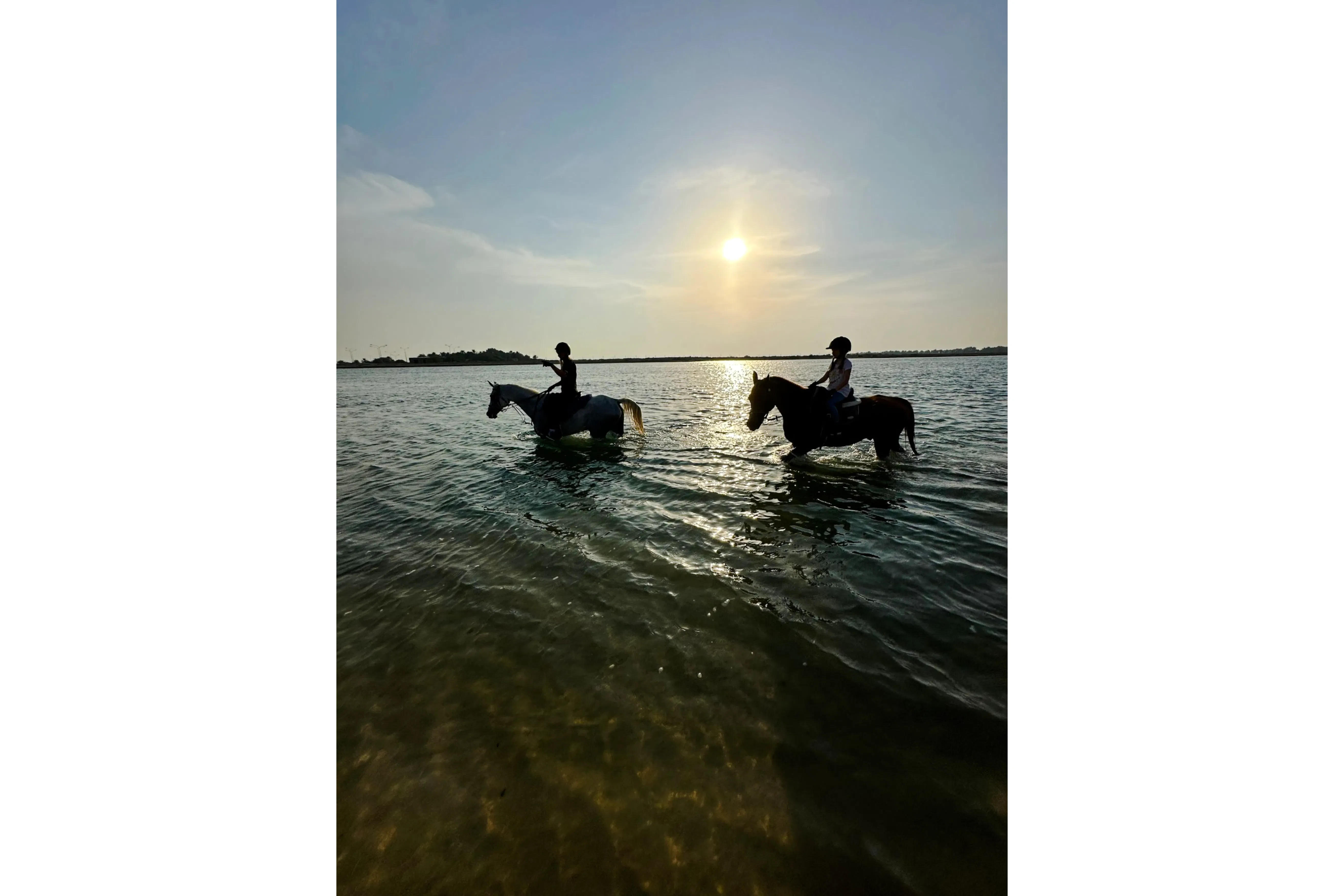 passeio a cavalo na praia de dubai com piquenique particular para dois-1