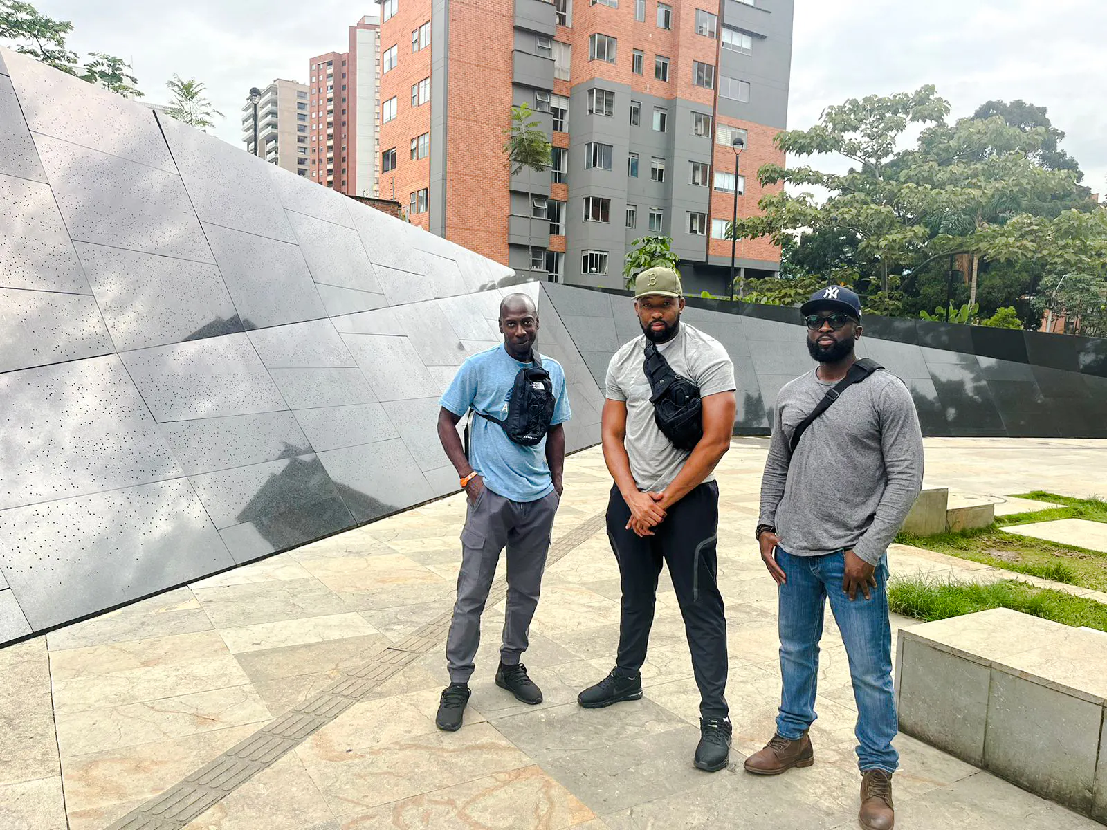 medellín private pablo escobar history tour with hotel pickup and drop-off-2