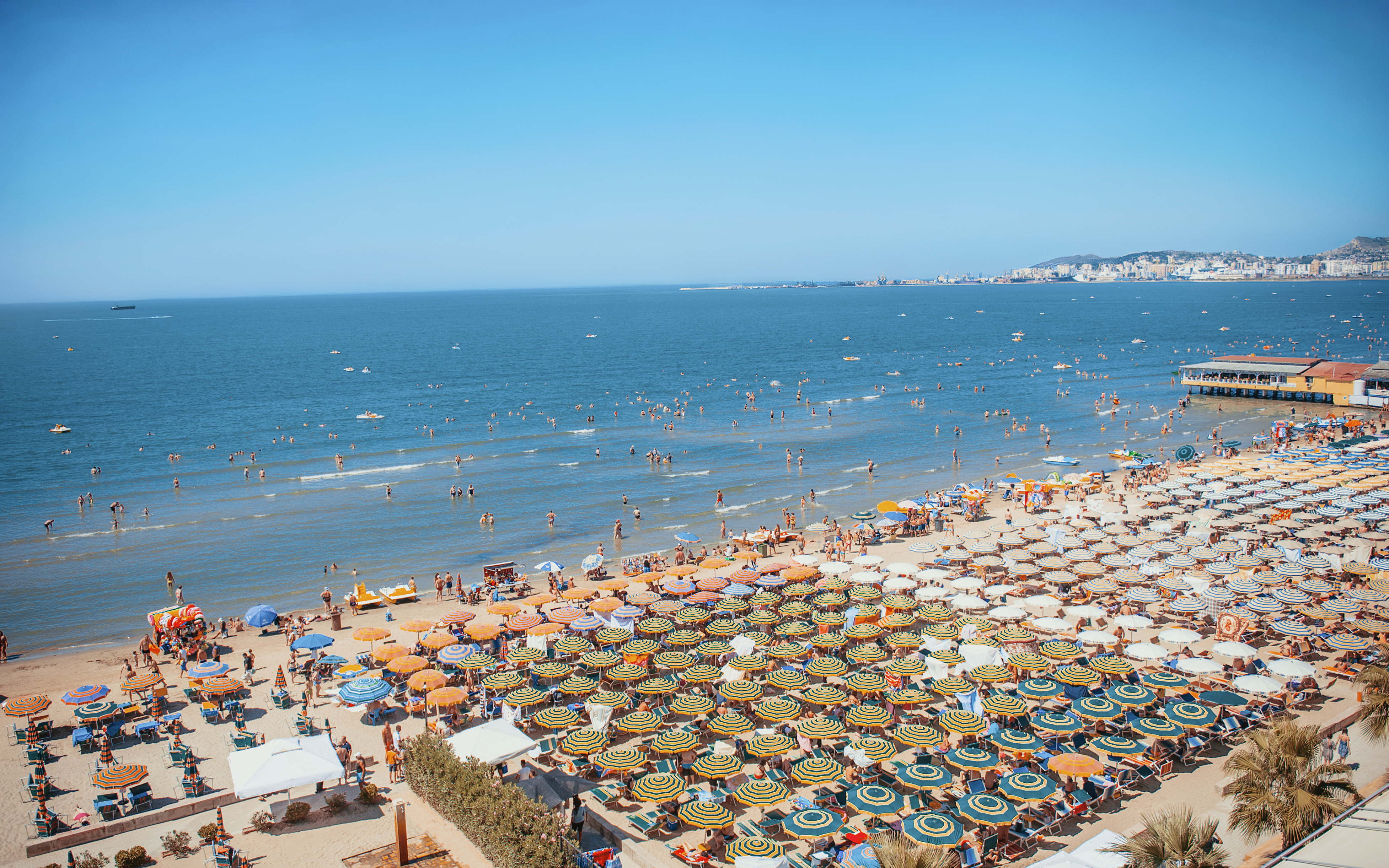 Timp liber pe plajă