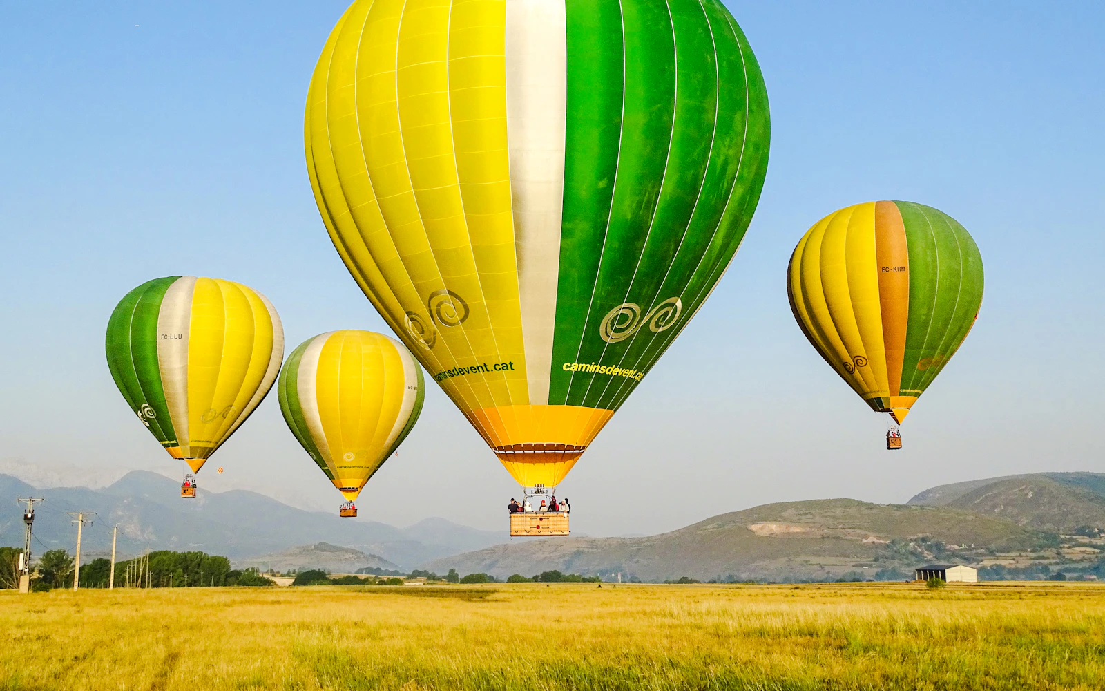 Barcelona Hot Air Balloon Flight Over Catalonia with Cava Toast Image 3
