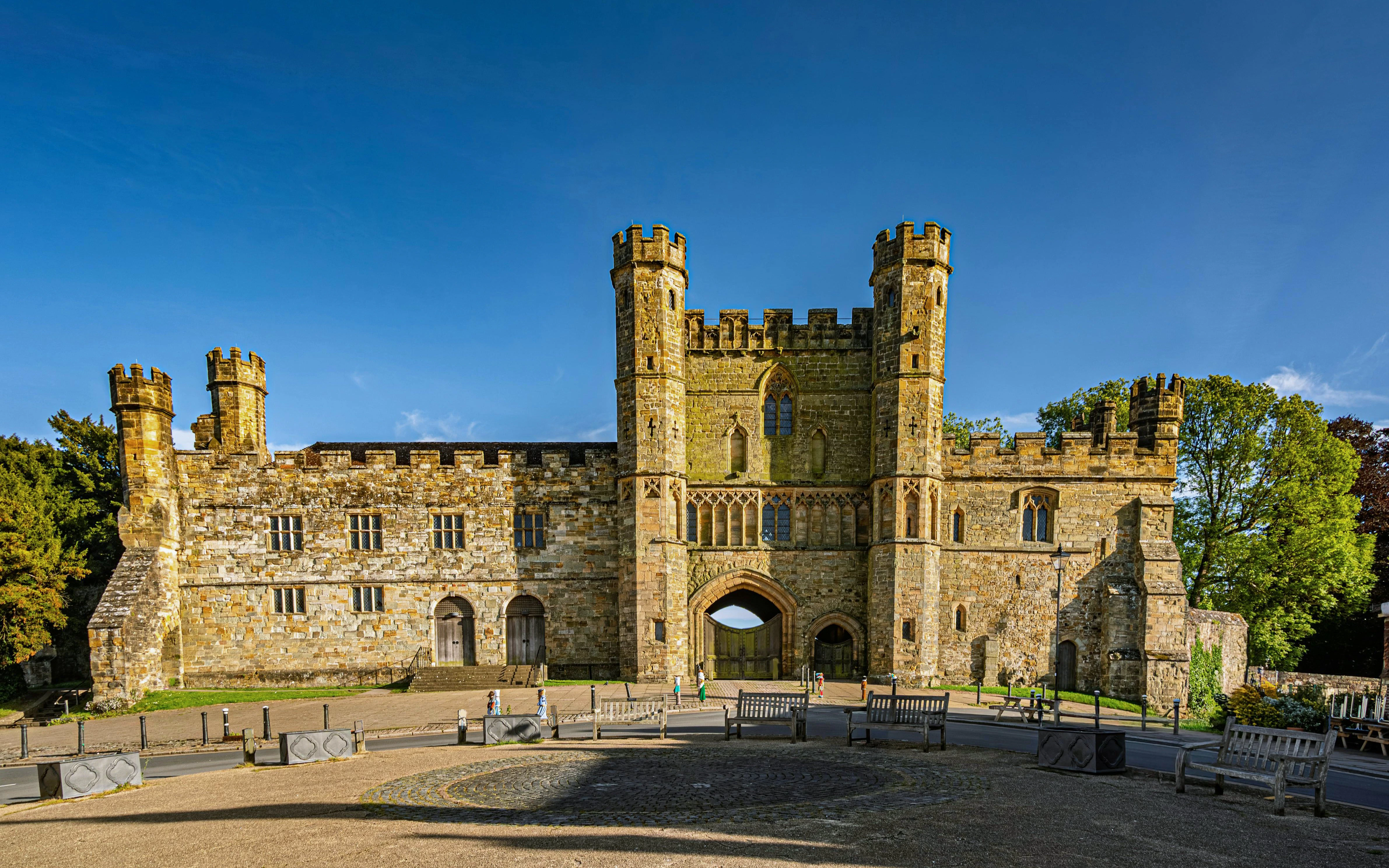 Battle Abbey Gatehouse exterior