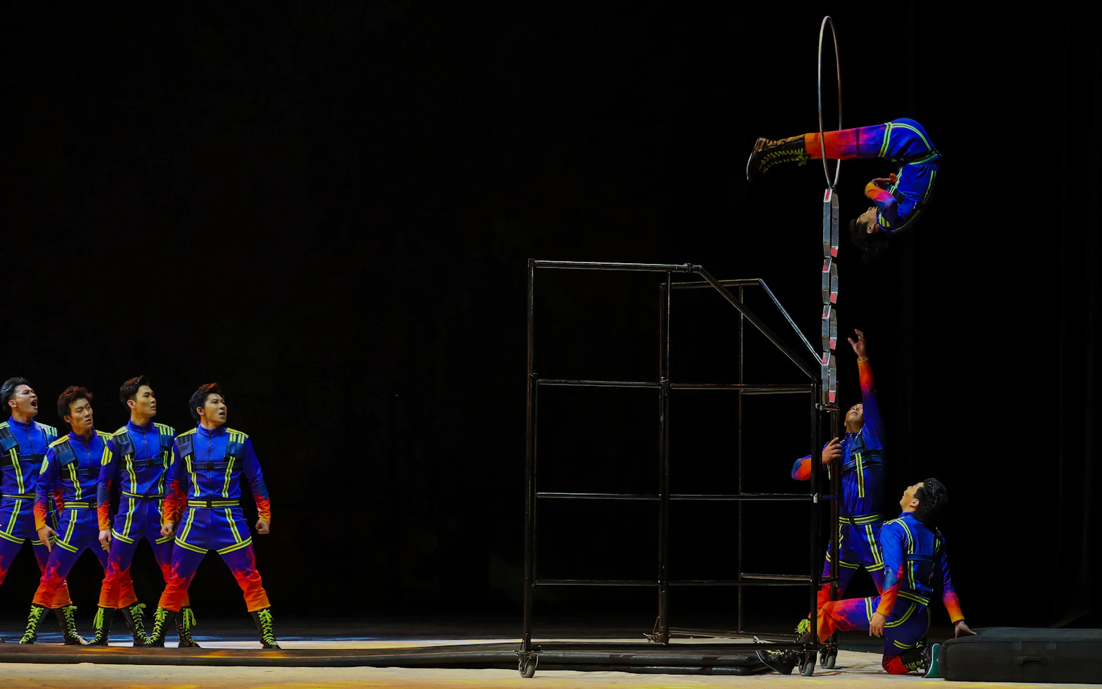 Red Theater Beijing: Acrobatic Show Tickets