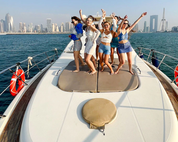 Dubai Harbour Private Luxury Yacht Rental