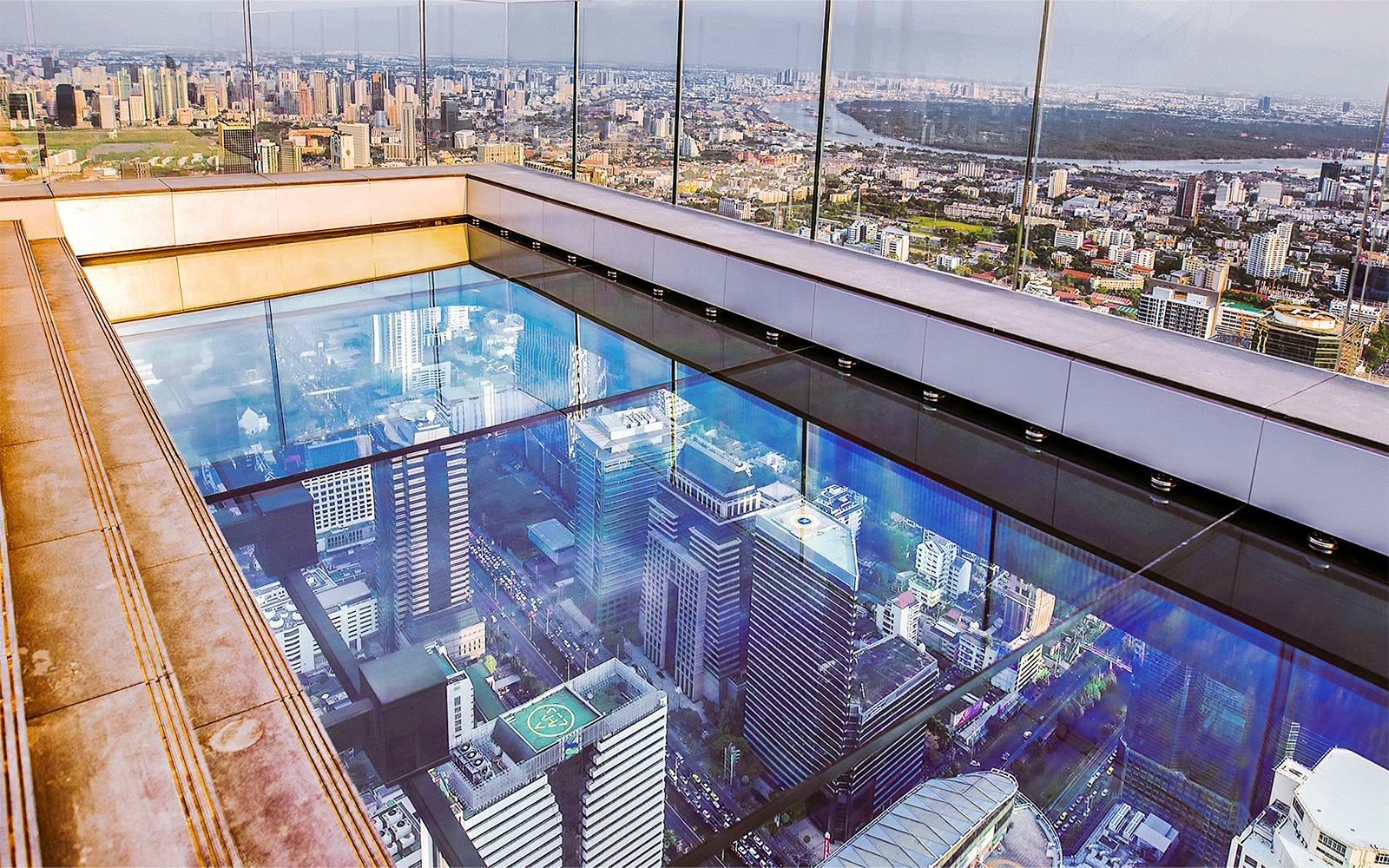 Mahanakhon SkyWalk Tickets