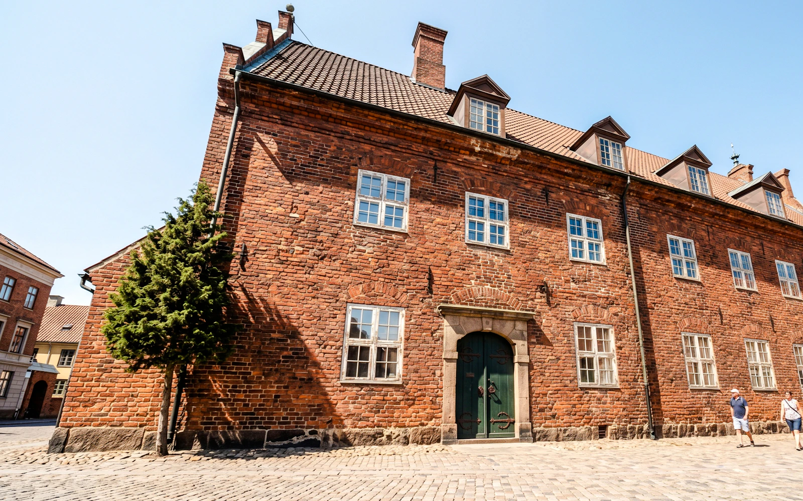 Gothenburg Private Cultural Walking Tour Image 3