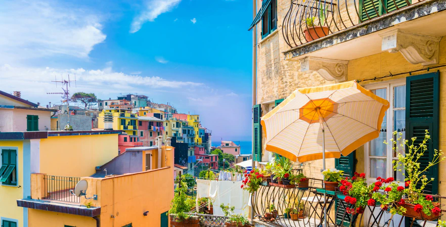 Guided group exploring Cinque Terre villages