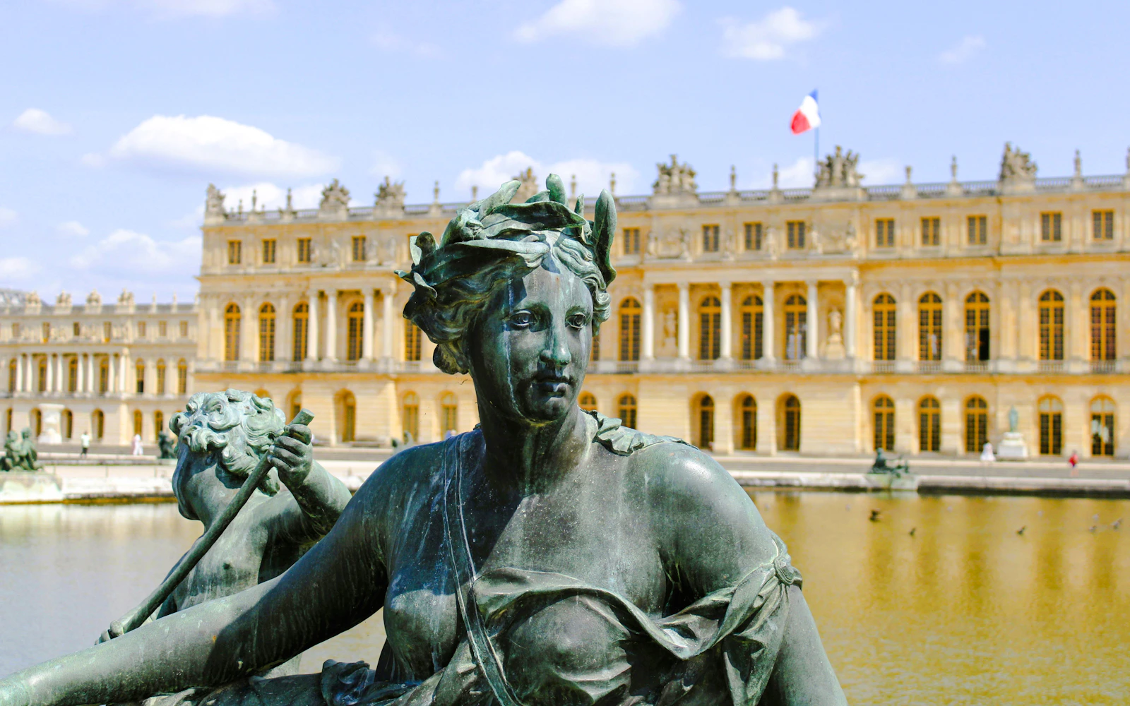 Paris to Versailles Private Transfer