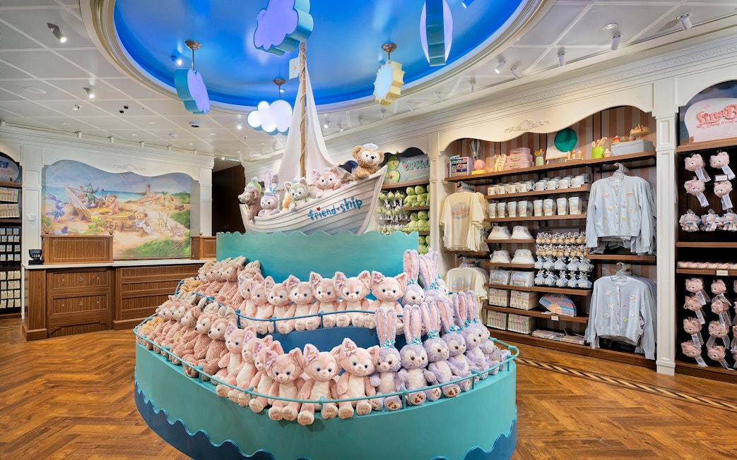 Duffy and Friends merchandise display at Disney Cruise Line shop.