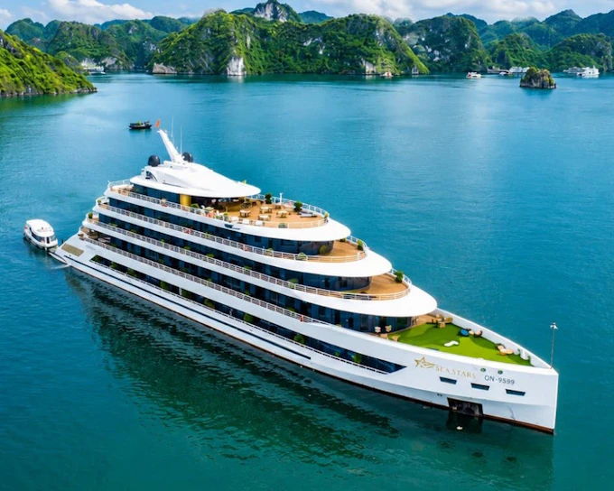 Ha Long Bay: 2D1N 6-Star Luxury Cruise with Sung Sot Cave