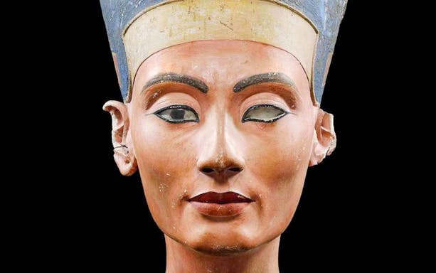 Bust of Nefertiti displayed at Neues Museum, Berlin.
