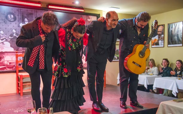 Flamenco dancers bowing at Tablao La Cantaora, Seville.