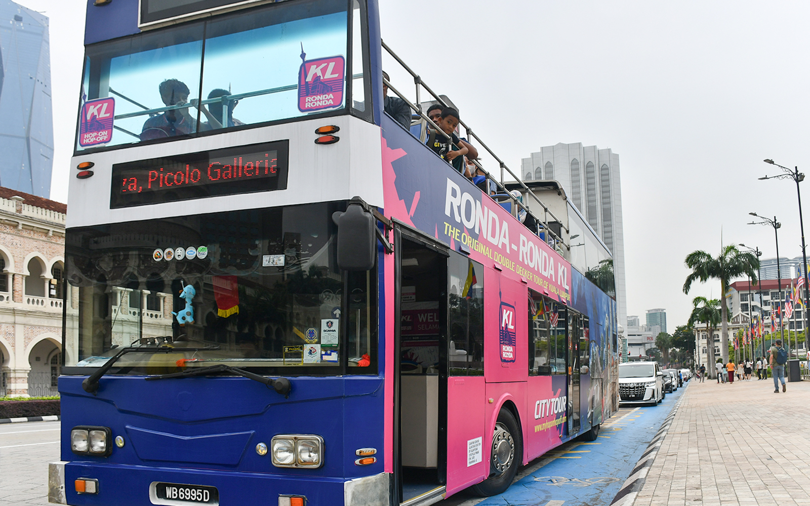 Kuala Lumpur Hop-On Hop-Off Bus Tour