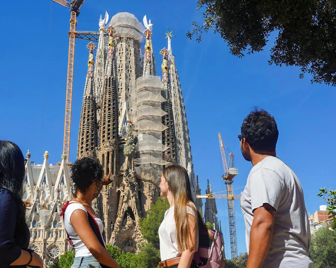 Combo: Park Güell + Sagrada Familia Skip-the-Line Guided Tour