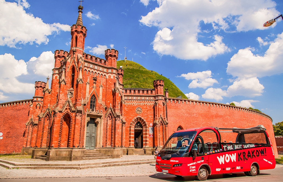 What is included in the Krakow City Card?