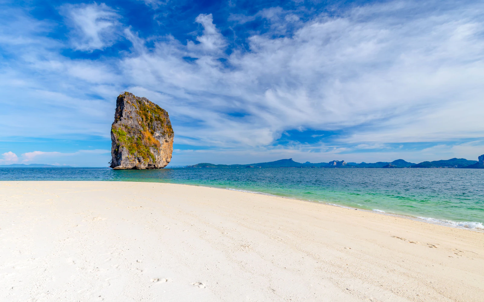 Krabi 4 Islands Tour with Transfers, Snorkeling & Lunch Image 10