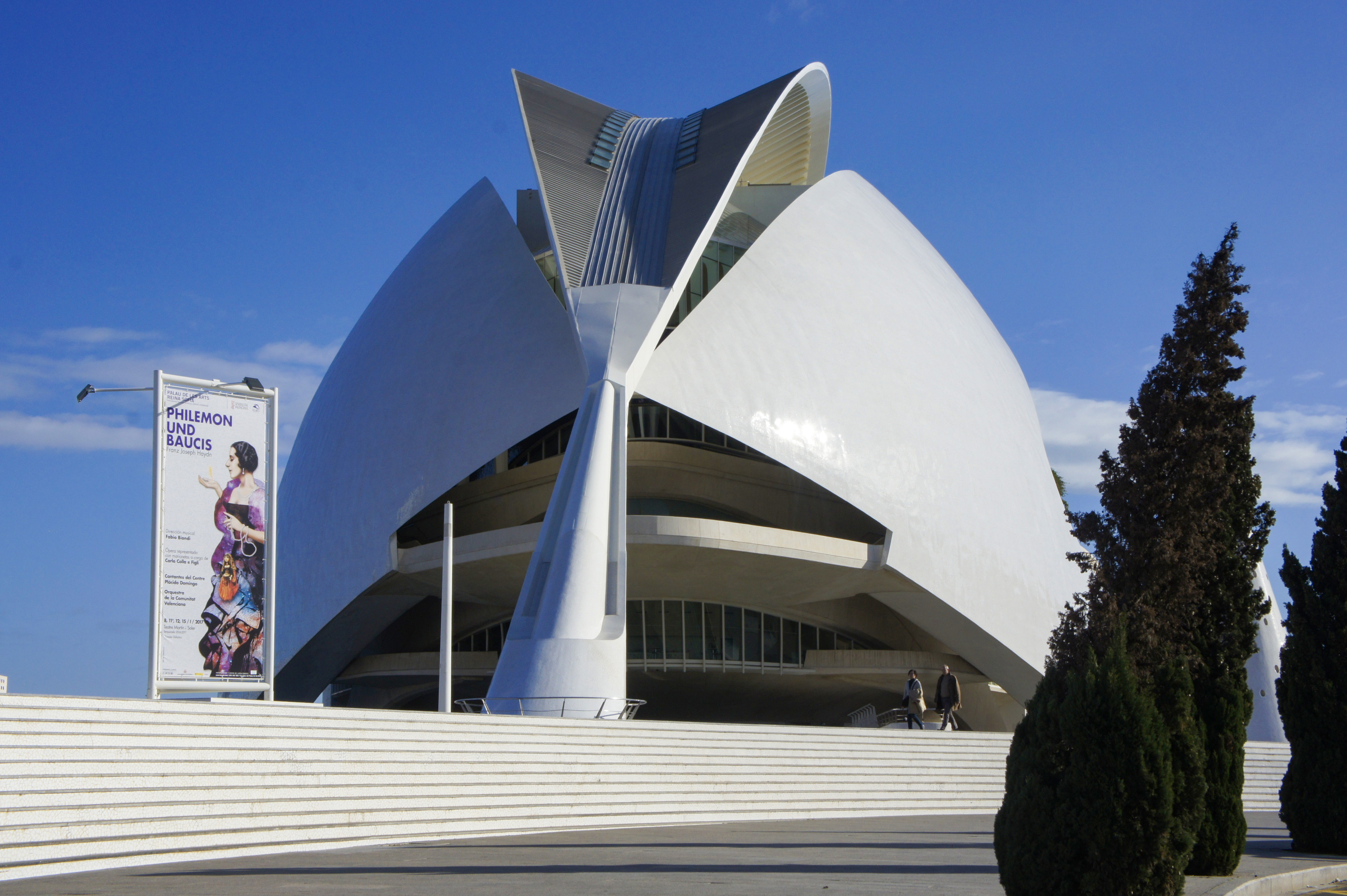 Hemisferic building in Valencia, Spain, with its distinctive eye-shaped architecture reflecting in water.