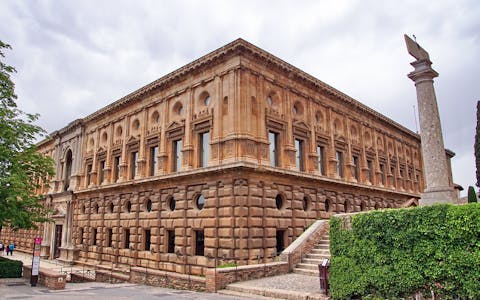 Choosing The Right Alhambra Tour