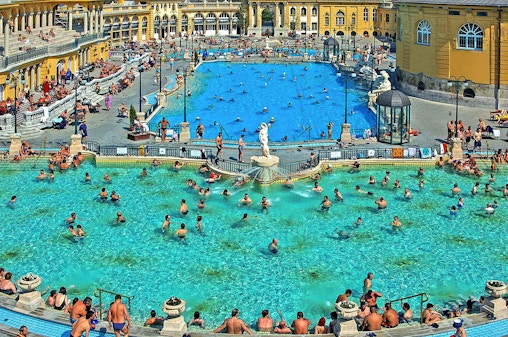 Spa Széchenyi: Ingressos com armários ou cabine privativa e opções de ingressos prioritários