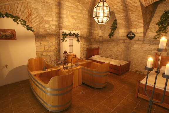 tickets to beer spa with unlimited beer & optional massage-4