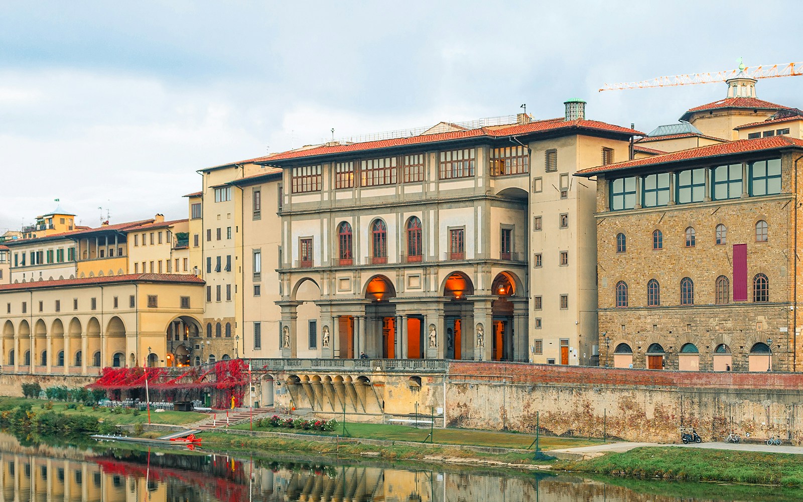 Vasari Corridor spanning the Arno River with Uffizi Gallery entrance in Florence, Italy.