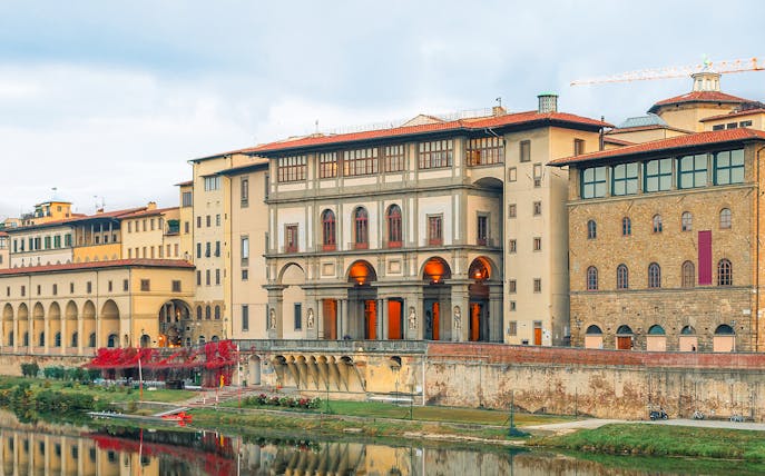 Vasari Corridor over Arno River with Uffizi Gallery entrance in Florence, Italy.