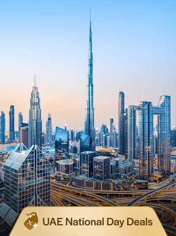 Dubai skyline with Burj Khalifa at sunset.