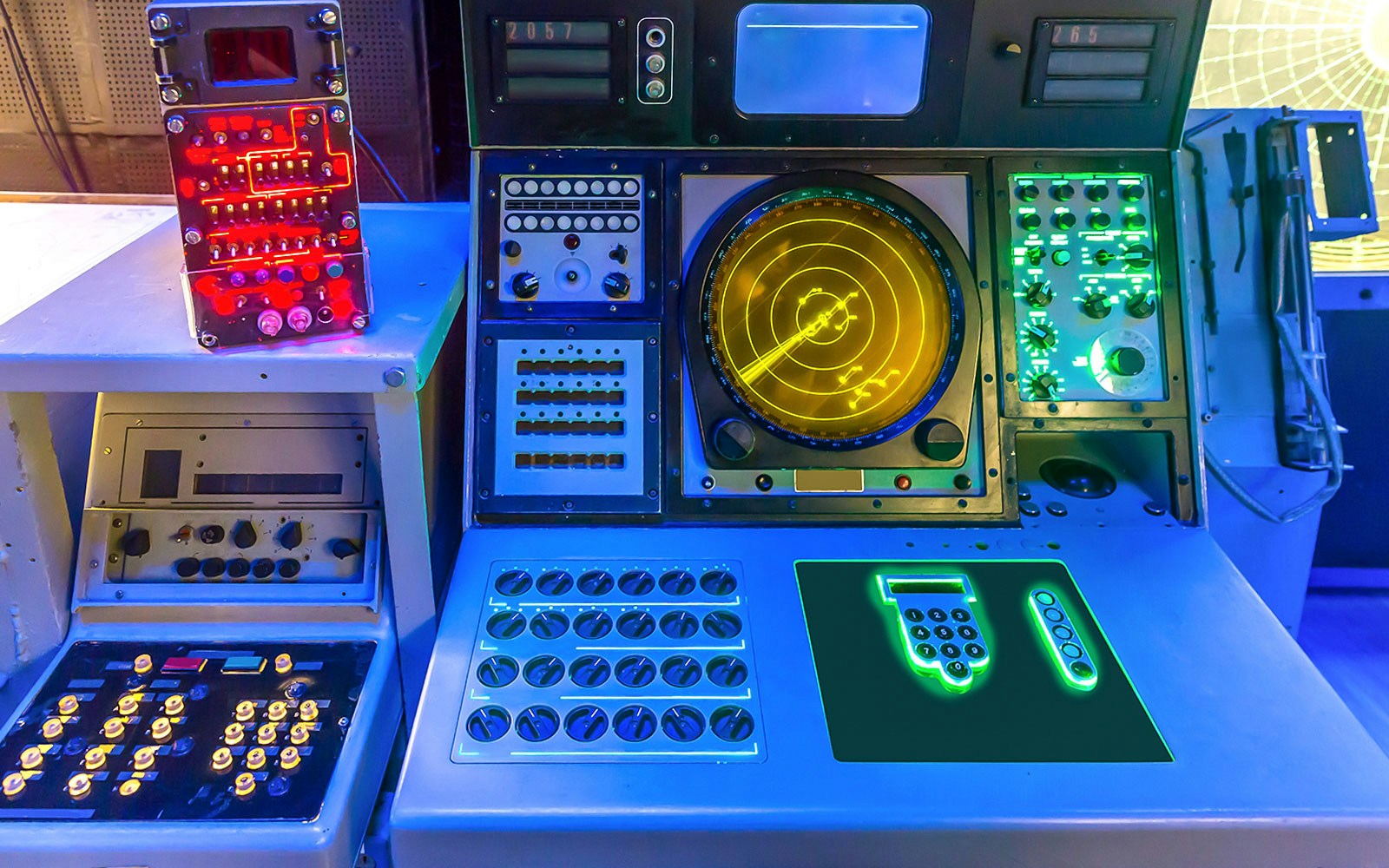 Experience the thrill of flight simulators