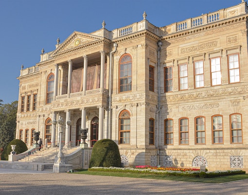 Dolmabahce Palace architecture