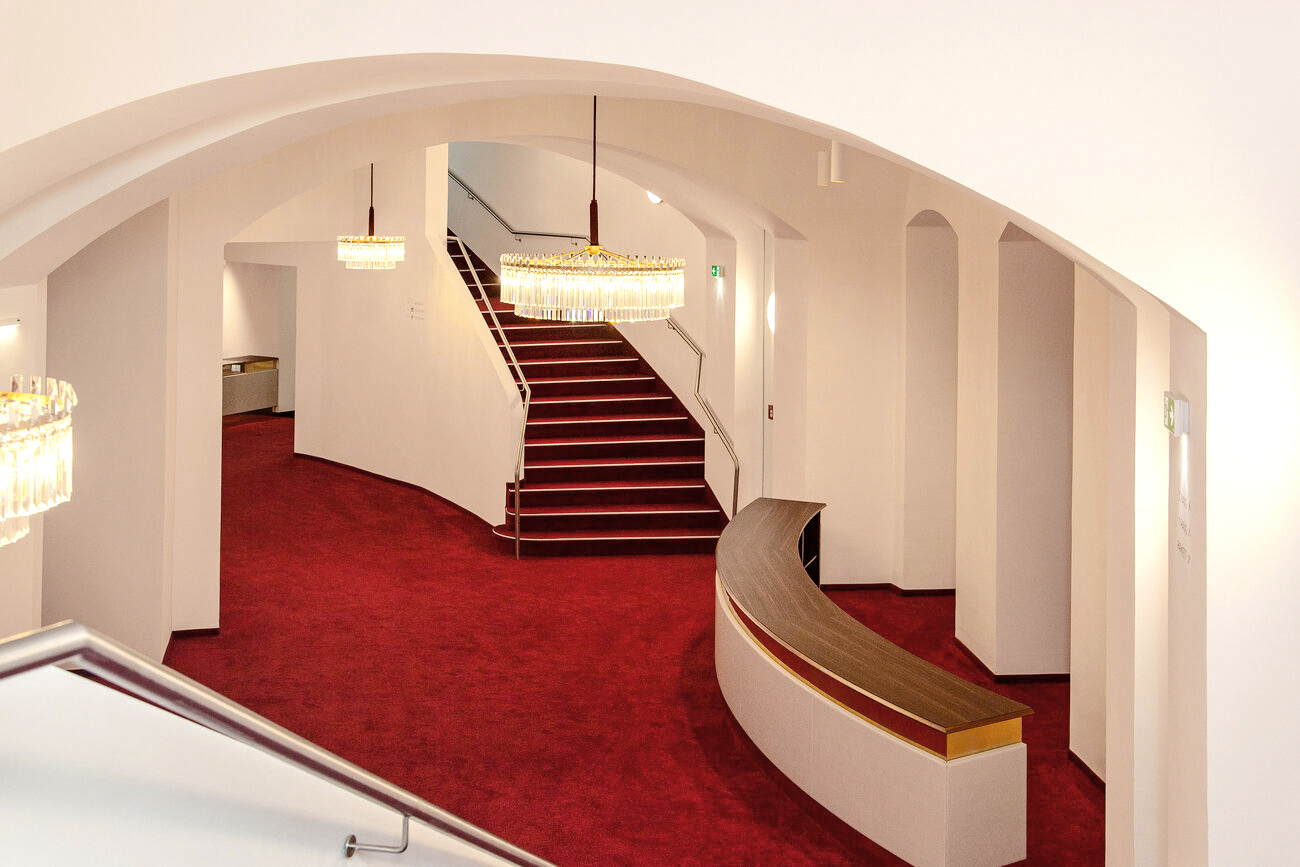 Opening hours of Raimund Theatre Vienna