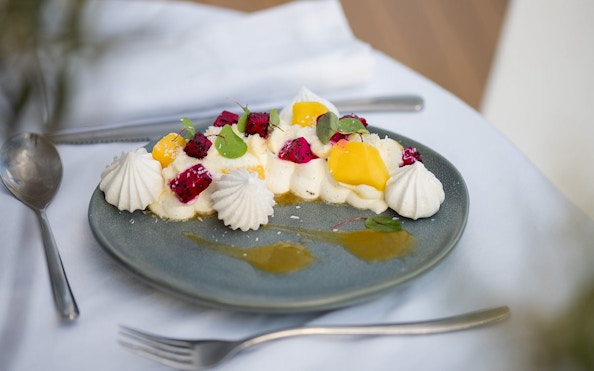 French dessert with tropical fruits on Le Diamant Bleu Seine River dinner cruise.