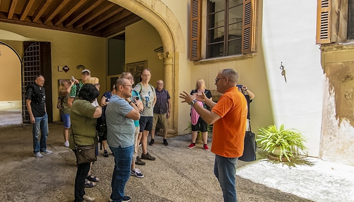 Palma Cathedral Priority Entrance with Guided Tour