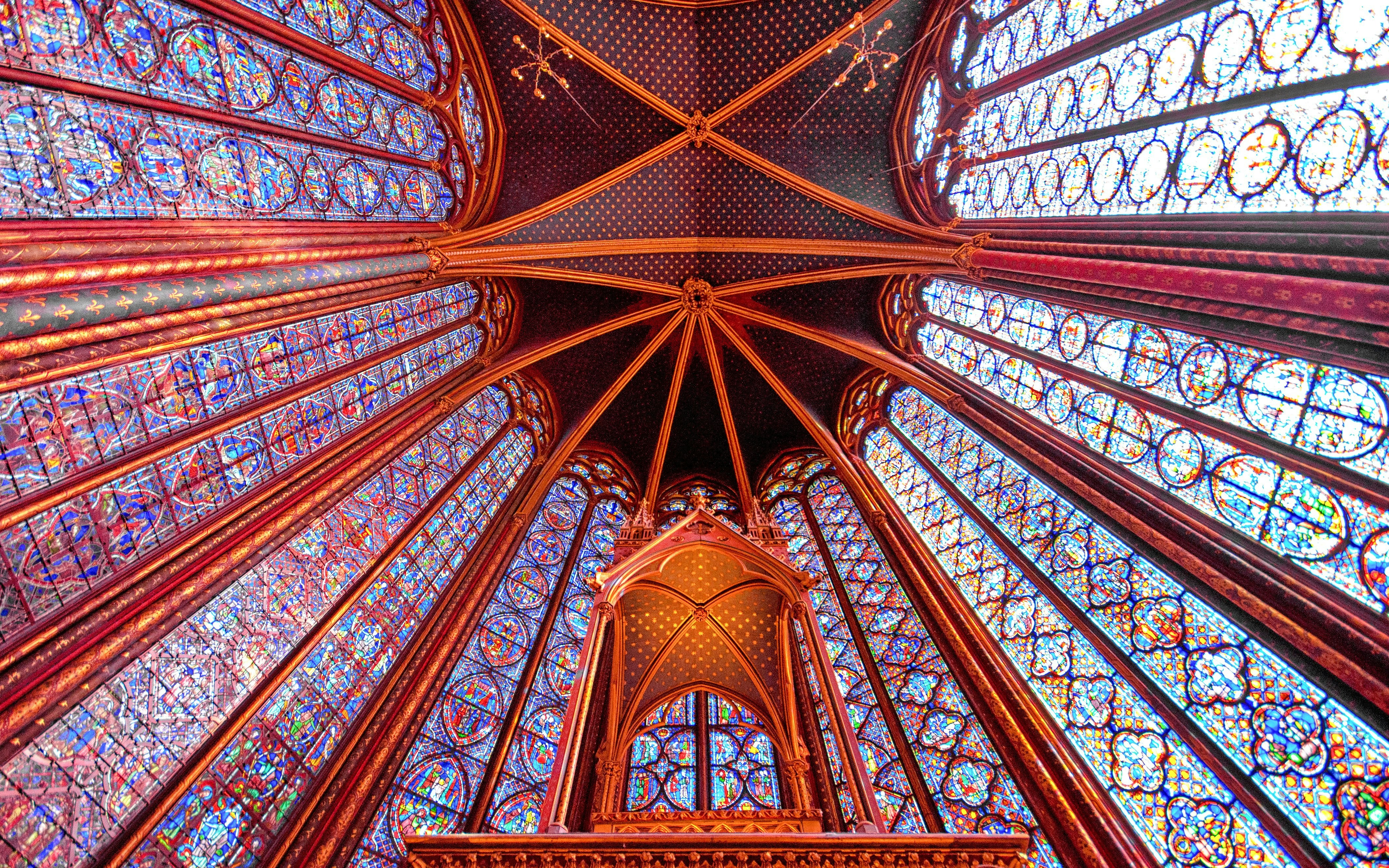 Painted star vault in upper chapel