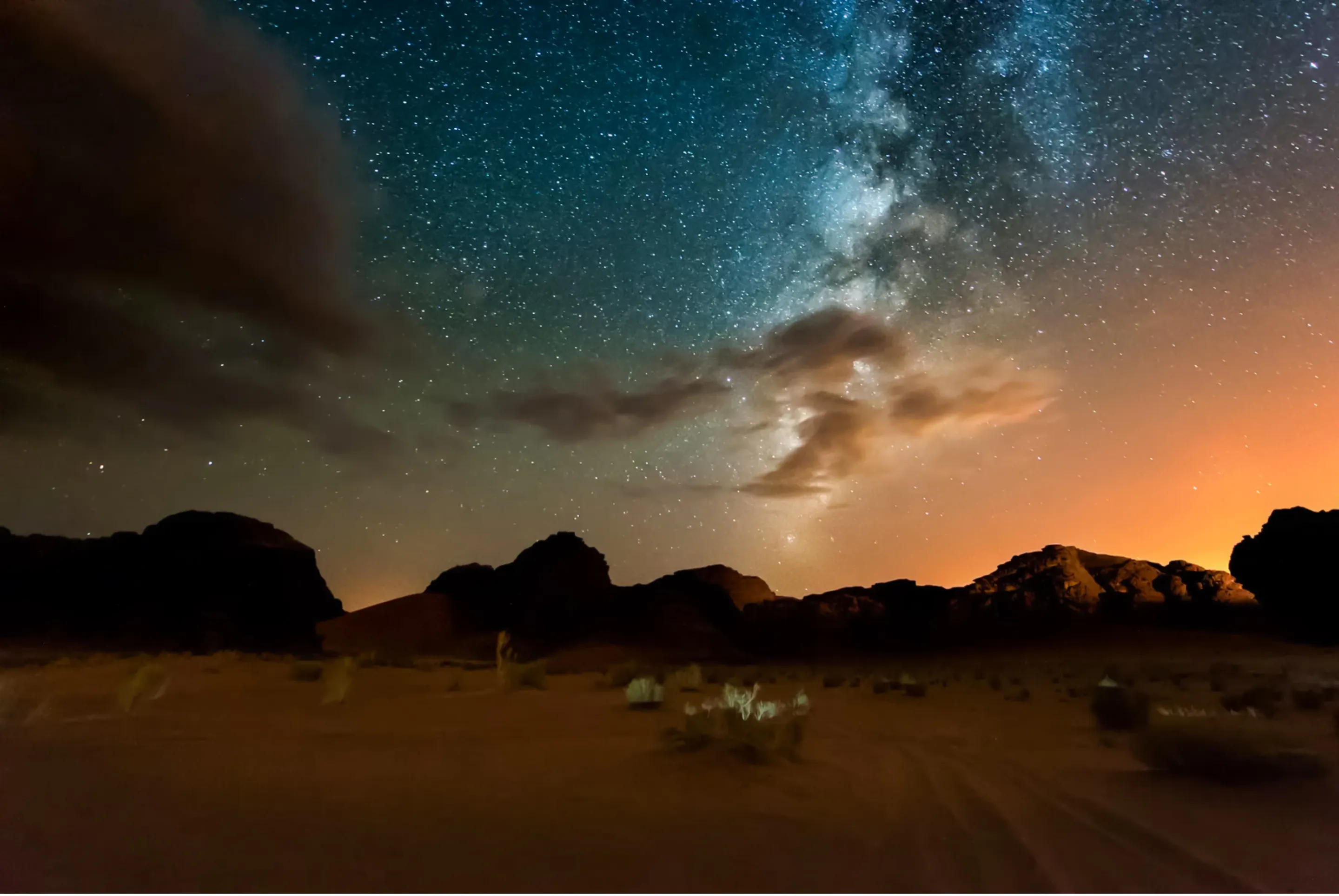 fra wadi rum: jeep-safari i liten gruppe med overnatting i beduinleir og måltider-7